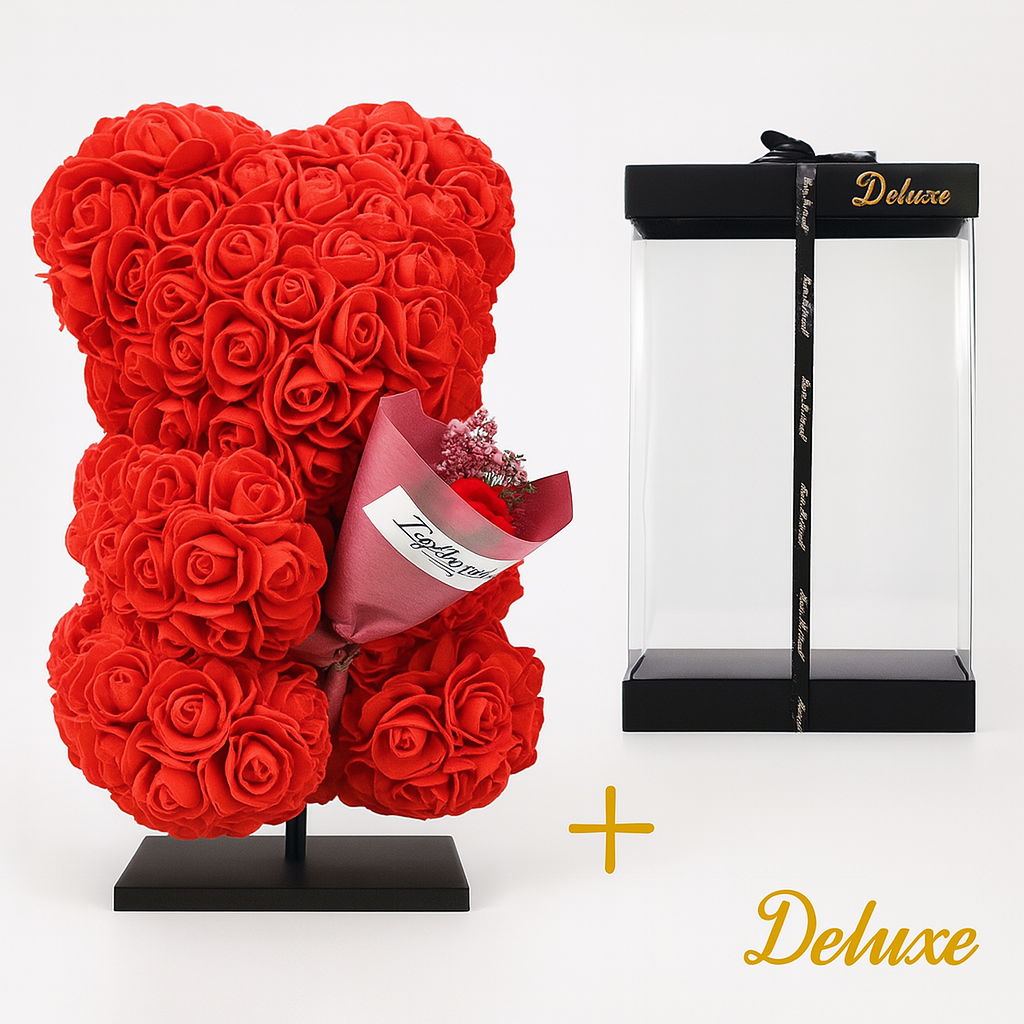 Beer DELUXE op standaard 25cm - rood foam met boeket - in luxe cadeauverpakking 25 cm